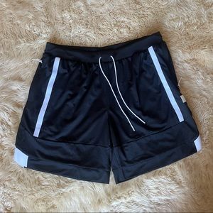 Mens Puma Basketball Mesh Gym Shorts